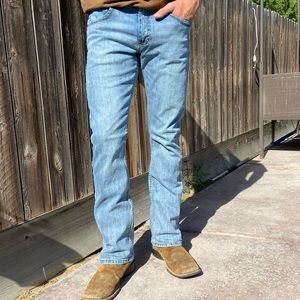 Mens 30/34 Wrangler Retro Slim Boot Light Wash Jeans